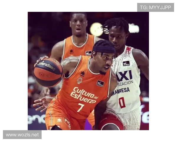 瓦伦西亚长期重建困局,球队竞争力与财务状况持续承压 瓦伦西亚长期重建困局,球队竞争力与财务状况持续承压