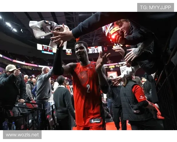 奥斯梅恩vs拉卡泽特 中锋进攻效率与战术适配差距在哪