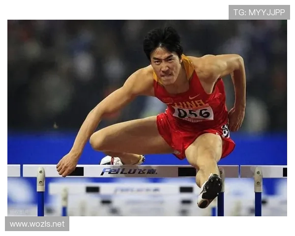 刘翔当年退赛那会儿，银行卡里其实刚打进九位数